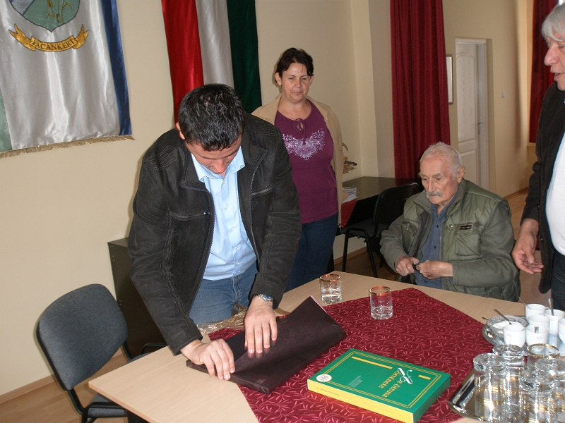 PA100033.JPG
