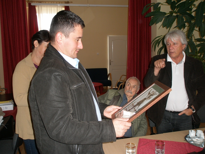 PA100034.JPG