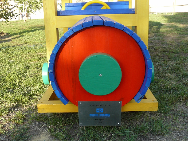 196.JPG