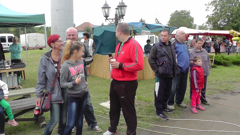 S2220063.JPG