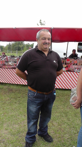 S2220085.JPG