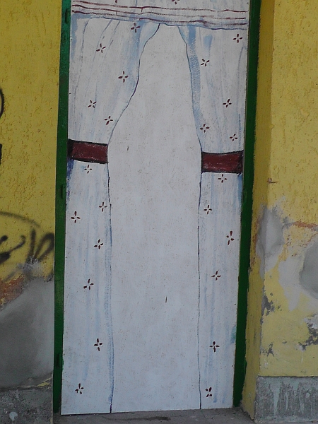 S1990035.JPG